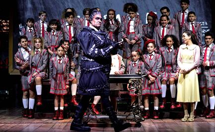 "Matilda" levanta el telón en México; Gou apuesta todo por un musical que hizo por su hija