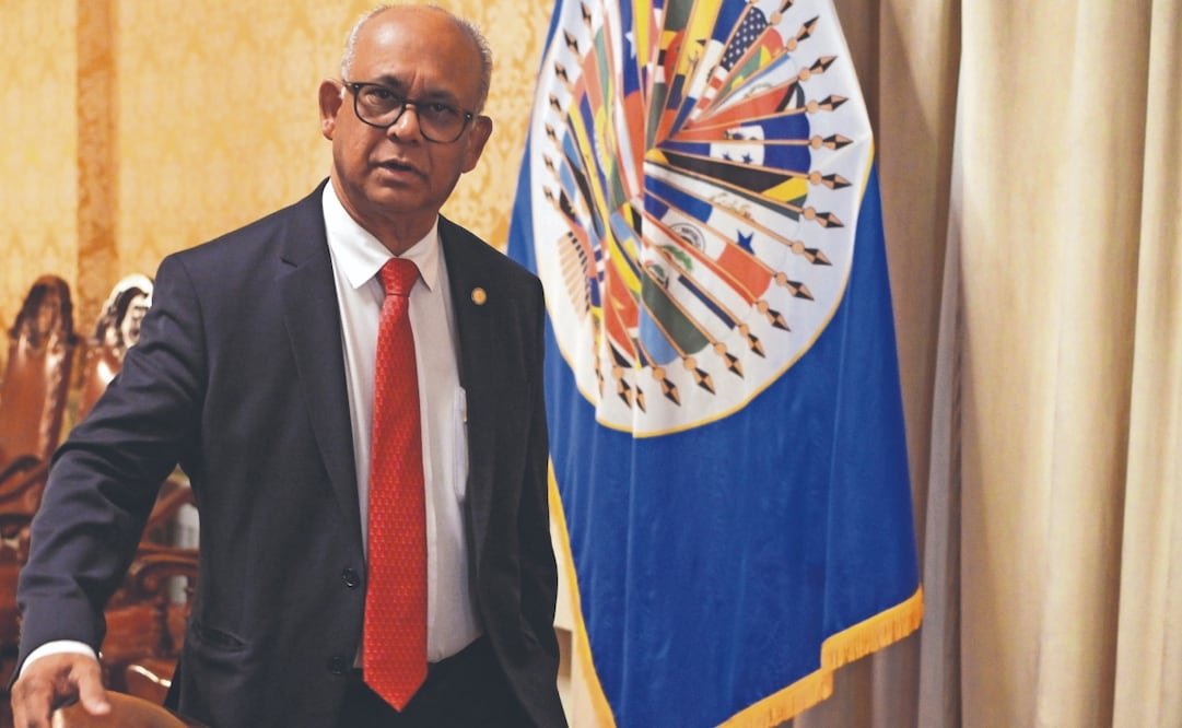 Entrevista a Albert Ramdin, Secretario General de la OEA. Foto: Lenin Nolly/ EFE