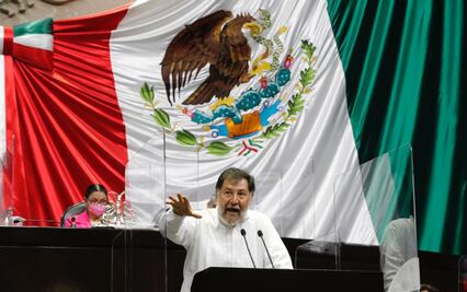 Retan a Noroña: renuncias a ser diputado si no demuestras que petroleras sobornaban panistas