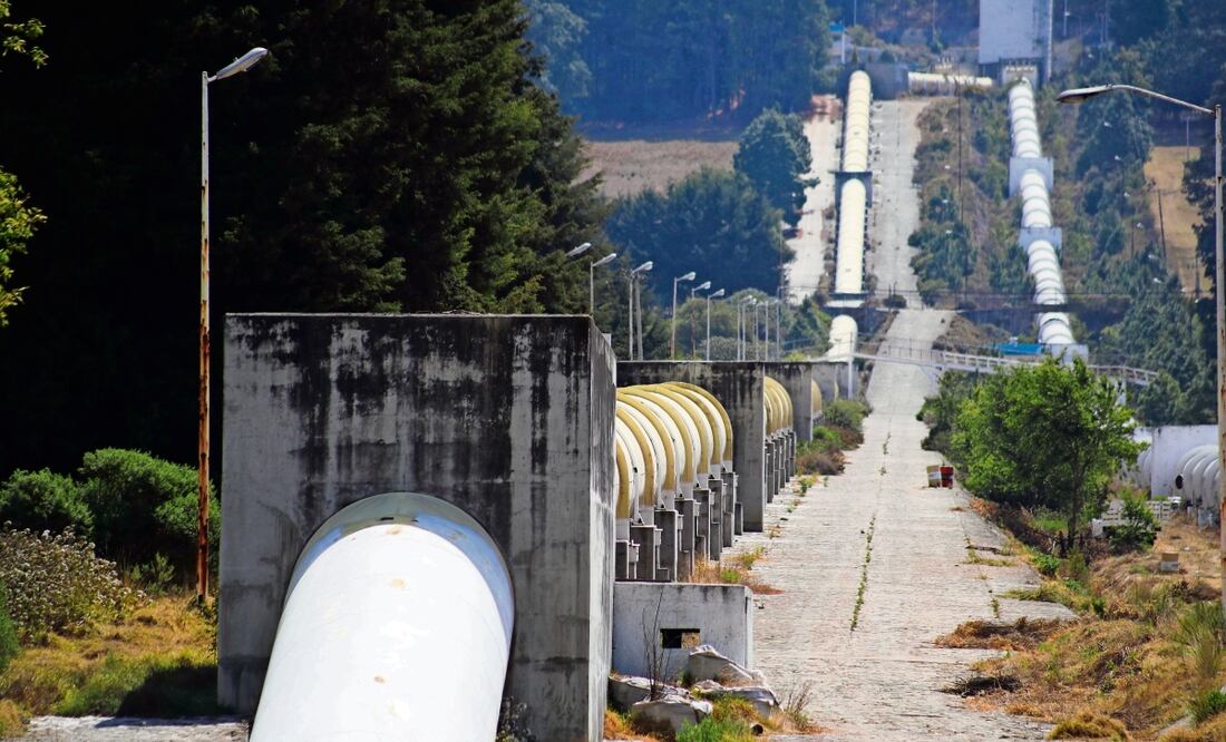 Se busca que el proyecto de la Comisión del Agua del Estado de México pueda apoyar a la rehabilitación del Sistema Cutzamala, cuyas presas mantienen bajos niveles. Foto: Jorge Alvarado / EL UNIVERSAL