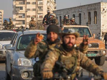 Rebeldes tiran al gobierno sirio de Bashar al-Assad; aquí el minuto a minuto