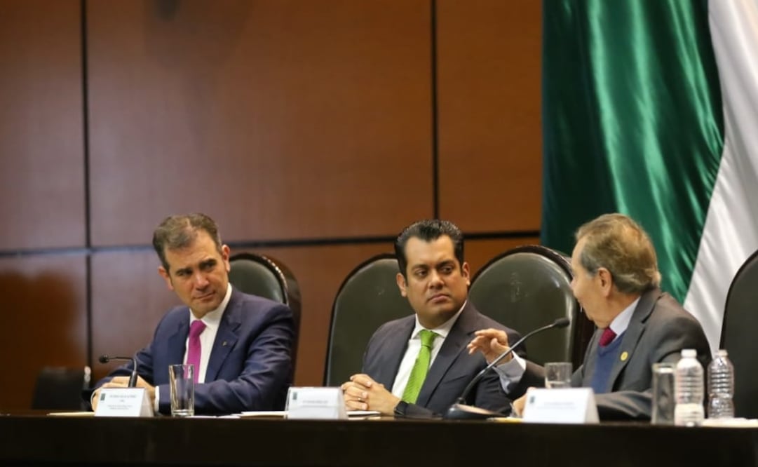 Lorenzo Córdova, consejero presidente del INE estuvo en la Cámara de Diputados. Foto: Especial