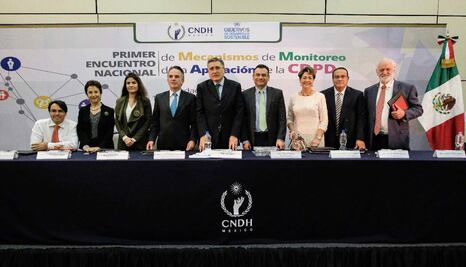 CNDH pide cambiar de modelo en atención a personas con discapacidad