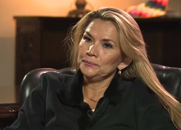 "Evo quería imponerse por la fuerza en Bolivia": Jeanine Áñez para BBC