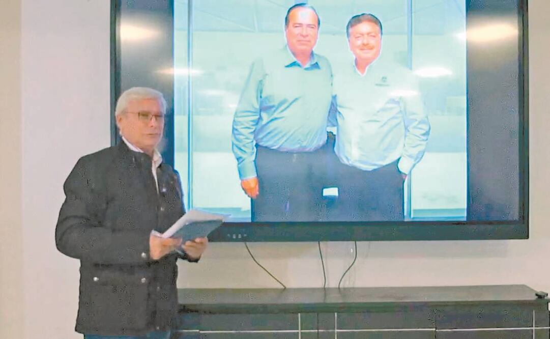 Jaime Bonilla, en su conferencia, relacionó al edil Arturo González con el exgobernador Francisco Vega, investigado por peculado. Foto: ESPECIAL