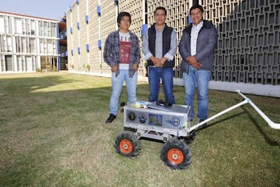 De niño campesino a creador de robot