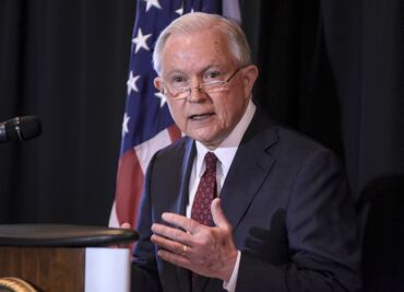 Gobierno de Trump cita la Biblia para justificar separación de familias migrantes