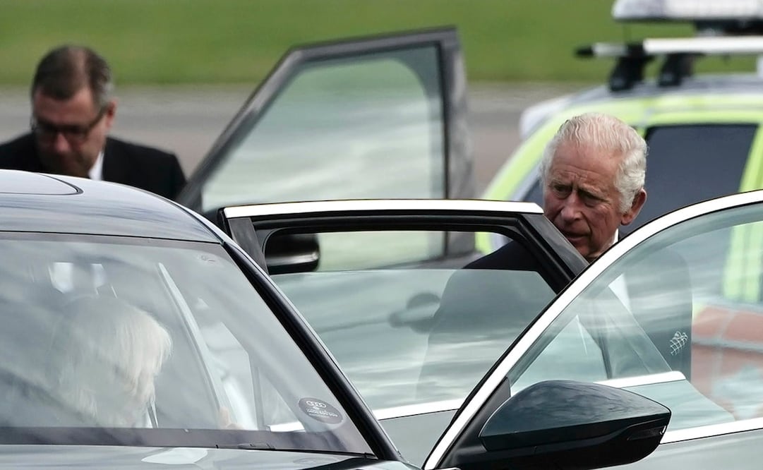 El rey Carlos III pronuncia este viernes su primer discurso a los británicos. Foto: AP