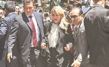 Fiscalía de Bolivia va contra expresidenta por “sedición”