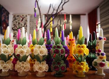 Candles, a tradition lighting new generations in Oaxaca