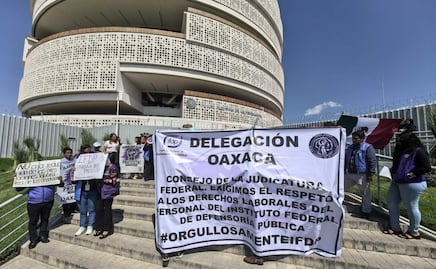 Trabajadores del Poder Judicial de la Federación protestan en San Bartolo Coyotepec, Oaxaca; acusan reducción de prestaciones y salarios