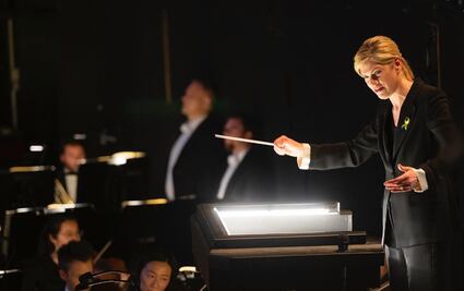 Instrumentos en vez de armas: Así enfrenta la orquesta ucraniana a la guerra 