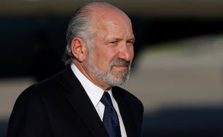 Reunión de Sheinbaum con Howard Lutnick será vía zoom; secretario de Comercio de EU no llegó a CDMX por condiciones climáticas