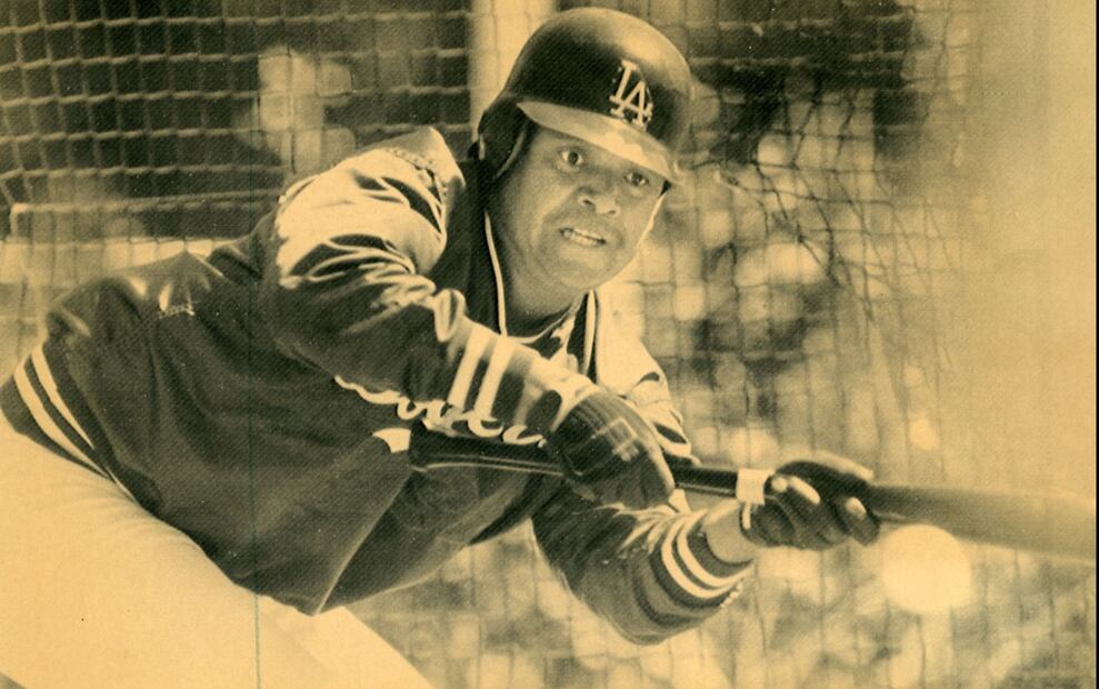 A lo largo de sus 17 temporadas en las Grandes Ligas, Valenzuela dejó un récord de 173-153, con un porcentaje de carreras limpias permitidas de 3.54 en 453 partidos, de los cuales inició 424, compilando 2.930 entradas lanzadas, en las que recetó 2.074 ponches. Foto: archivo/EL UNIVERSAL