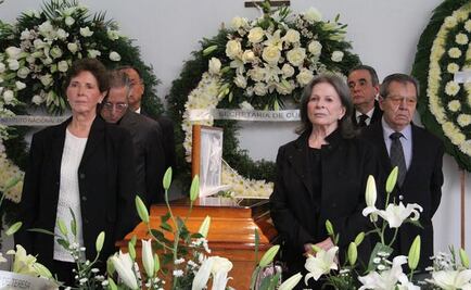 González de León, muere el poeta del concreto