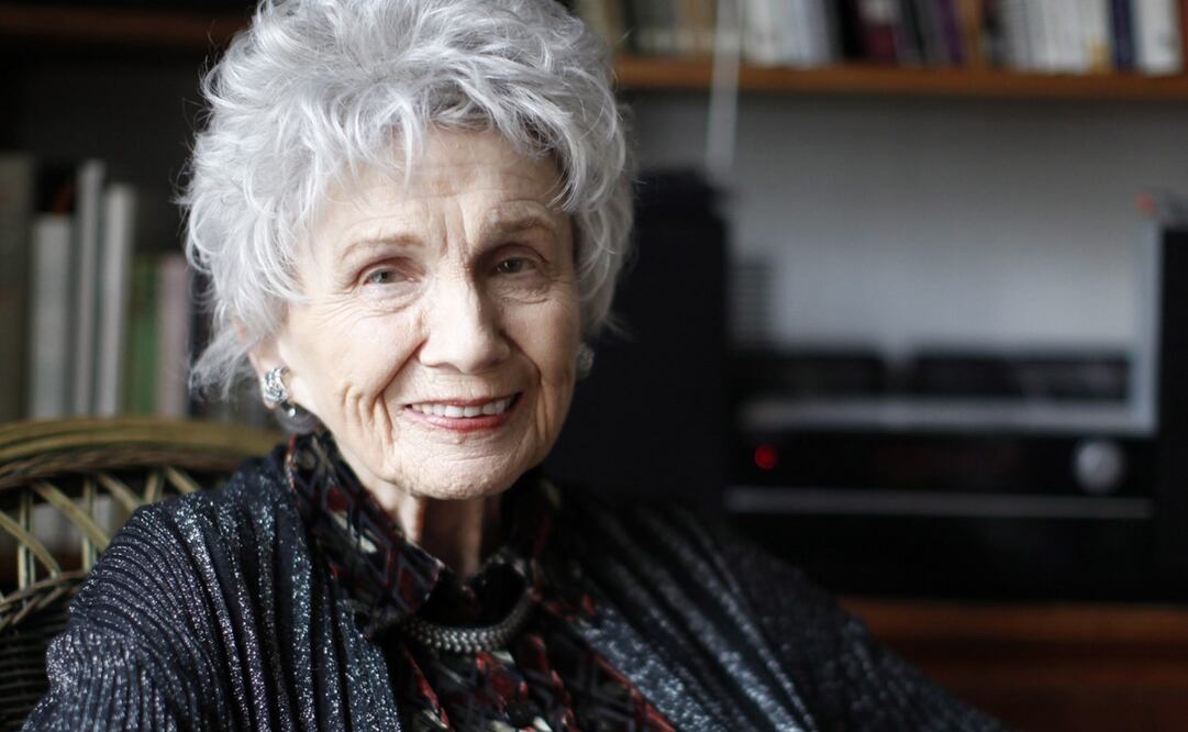 La escritora canadiense Alice Munro en diciembre de 2013, año en el que ganó el Nobel de Literatura. Foto: Chad Hipolito/The Canadian Press via AP.