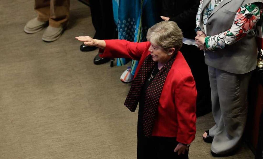 Alicia Bárcena rindió protesta como titular de la Secretaría de Relaciones Exteriores, nombramiento propuesto por el presidente López Obrador. Foto: Diego Simón Sánchez / EL UNIVERSAL