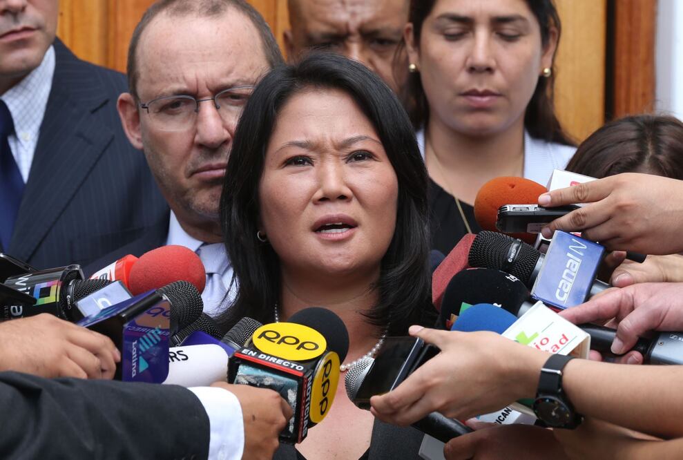 Keiko Fujimori es líder de Fuerza Popular, el principal partido de derecha de Perú, agrupación por la cual se postuló tres veces a la presidencia. Foto: Xinhua