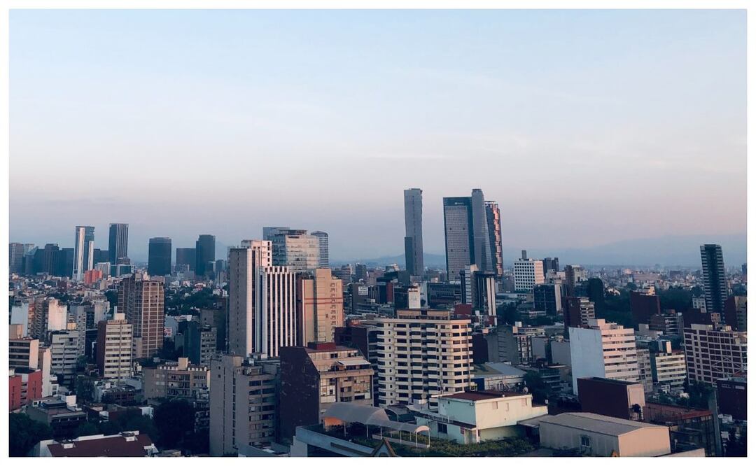 El secretario de Vivienda, aseguró que hay 20 mil inmuebles en CDMX que se encuentran incorporados a la dinámica de renta de Airbnb. Imagen: Pexels