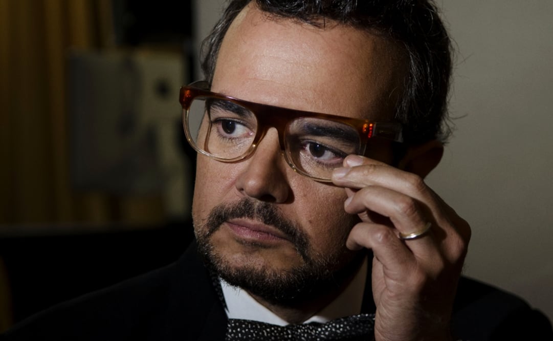 Aleks Syntek denies sexual harassment accusations