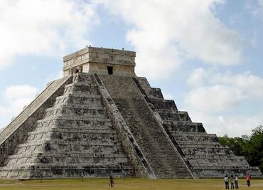 Calculan saqueo de 30 mil objetos de cultura maya