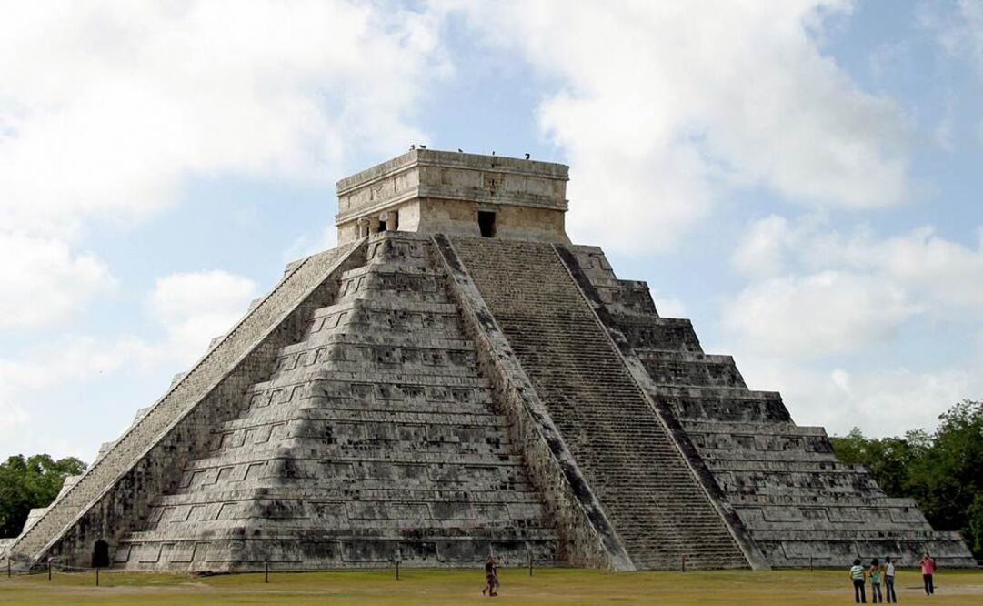 Durante 40 años, Thompson sacó objetos en valijas diplomáticas, de sitios como Chichén Itzá  Foto:Archivo