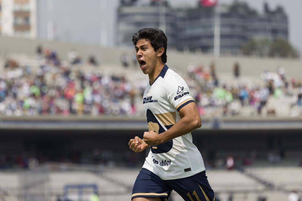 José Juan Macías en festejo de gol, durante la victoria de Pumas ante Tijuana - Foto: Hugo Salvador/EL UNIVERSAL