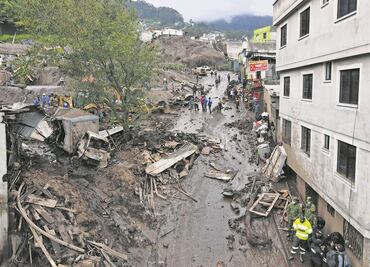 Alud enluta a Ecuador; hay 24 personas fallecidas
