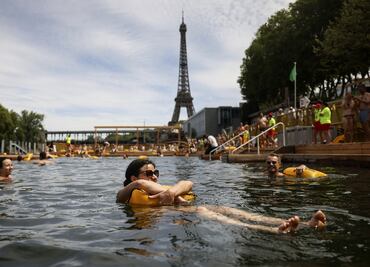 FOTOS: París vuelve a reabrir el río Sena para bañistas tras más de un siglo cerrado
