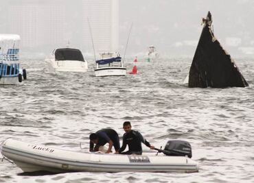 Carlos recobra fuerza; pronostican lluvias