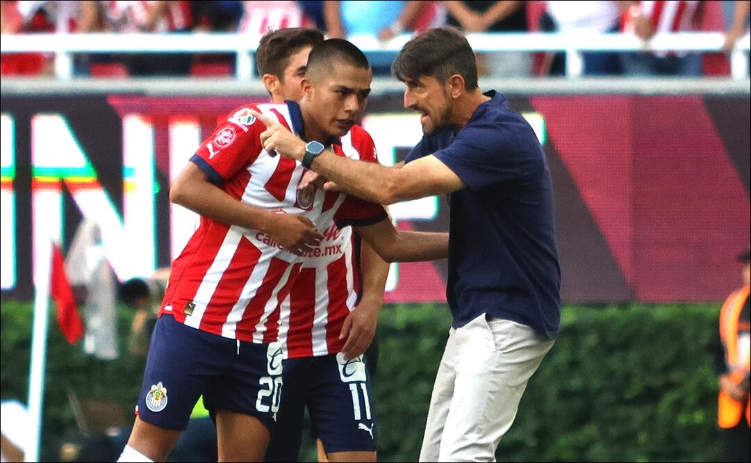El entrenador de Chivas, Veljko Paunovic, considera que Yael Padilla es un jugador polivalente