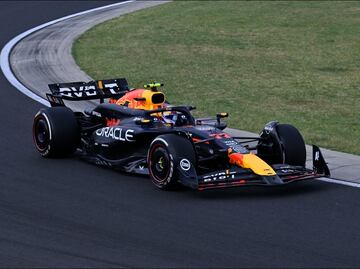 Checo Pérez remonta y termina séptimo en el GP de Hungría; Piastri fue el ganador