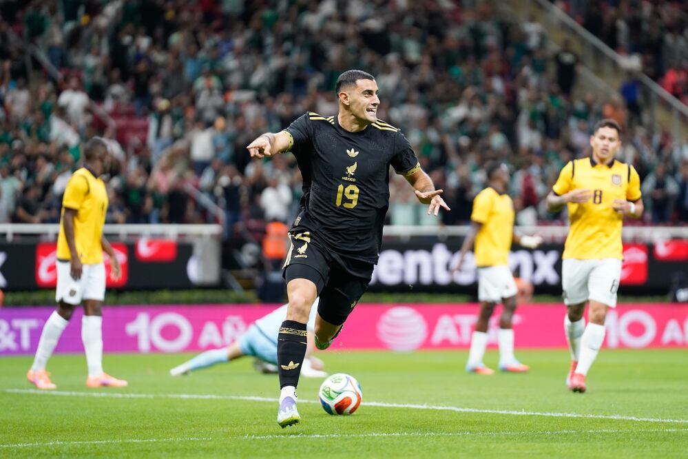 Germán Berterame festeja su gol contra Ecuador / Foto: Imago7