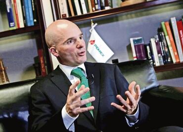 Para 2017 vamos por socios para refinación: Pemex