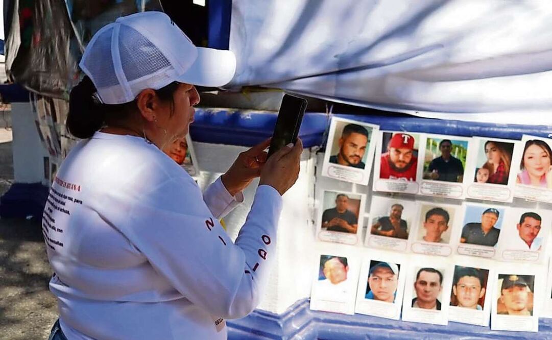 Familiares de desaparecidos de Guerrero marchan para exigir un alto a las desapariciones forzadas.
Foto: Emilio Tizapa / ARCHIVO EL UNIVERSAL