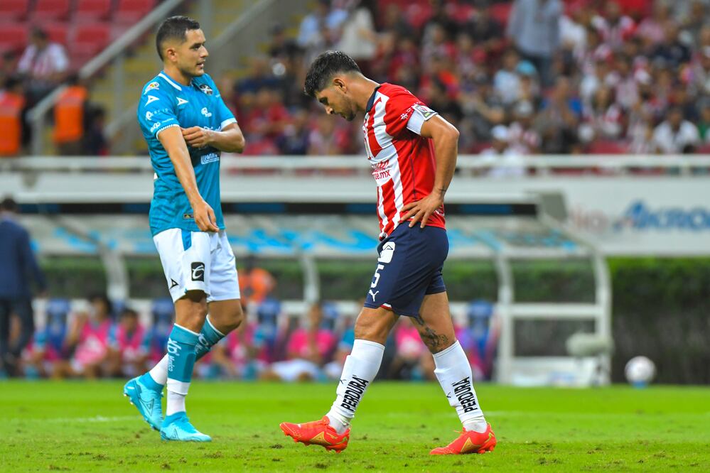 Chivas perdió en la mesa y en la cancha contra Mazatlán / Foto: Imago7