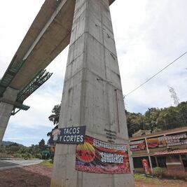 Piden a la SCT cumplir pacto para concluir tren a Toluca