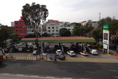 Las filas en gasolineras de la CDMX, antes y después