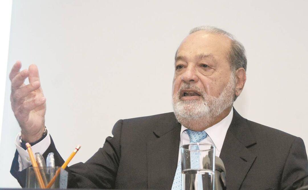 Carlos Slim es presidente honorario de Grupo Carso. Foto: ARCHIVO EL UNIVERSAL