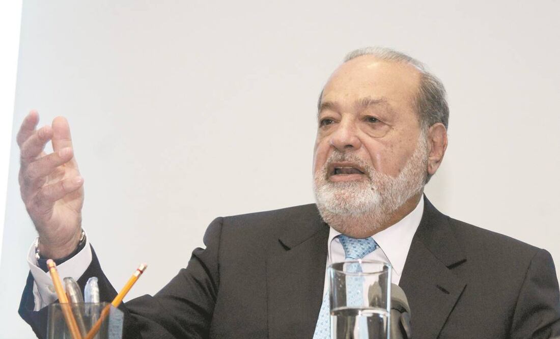 Carlos Slim es presidente honorario de Grupo Carso. Foto: ARCHIVO EL UNIVERSAL