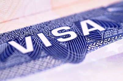 EU impone fianza de 15 mil dólares para visas de turismo; se aplicará a 12 países, ¿incluye a México?