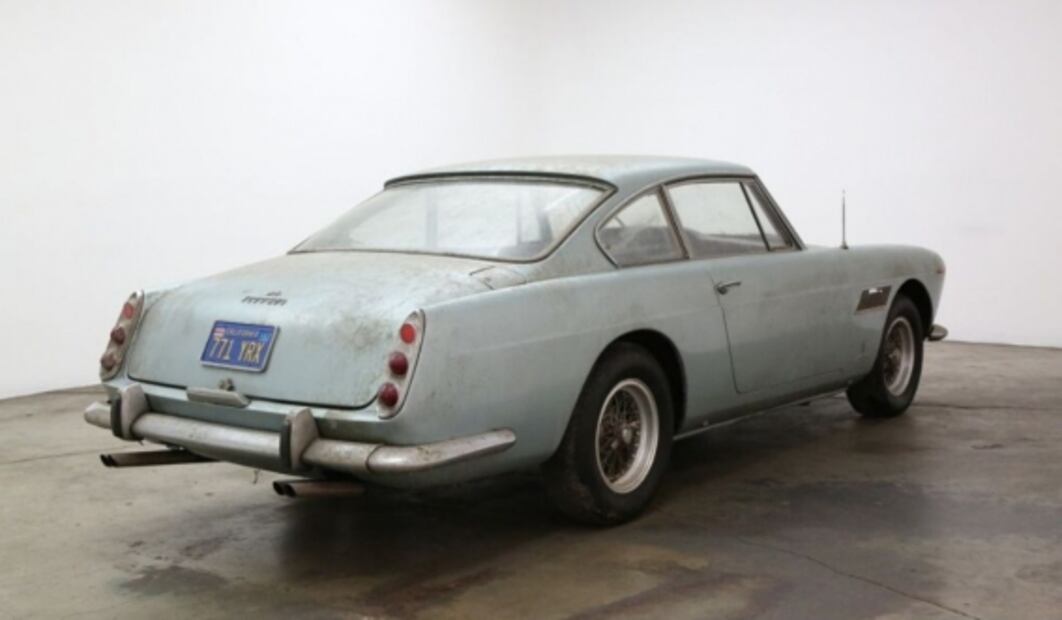 Encuentran Ferrari intacto en garage de California