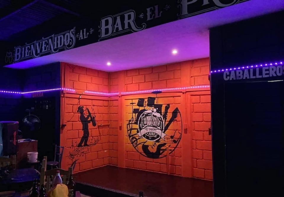 Ataque armado en bar de Ocozocoautla; comando asesina a cuatro hombres en Chiapas. Foto: Especial