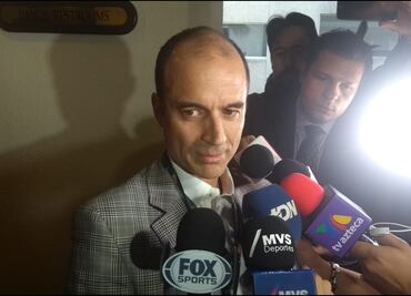 Guillermo Cantú niega reunión con Quique Sánchez Flores