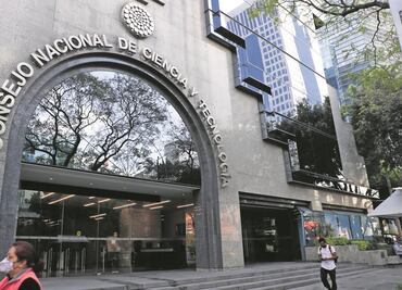 Conacyt suspenderá becas por participar en protestas; también por embarazarse