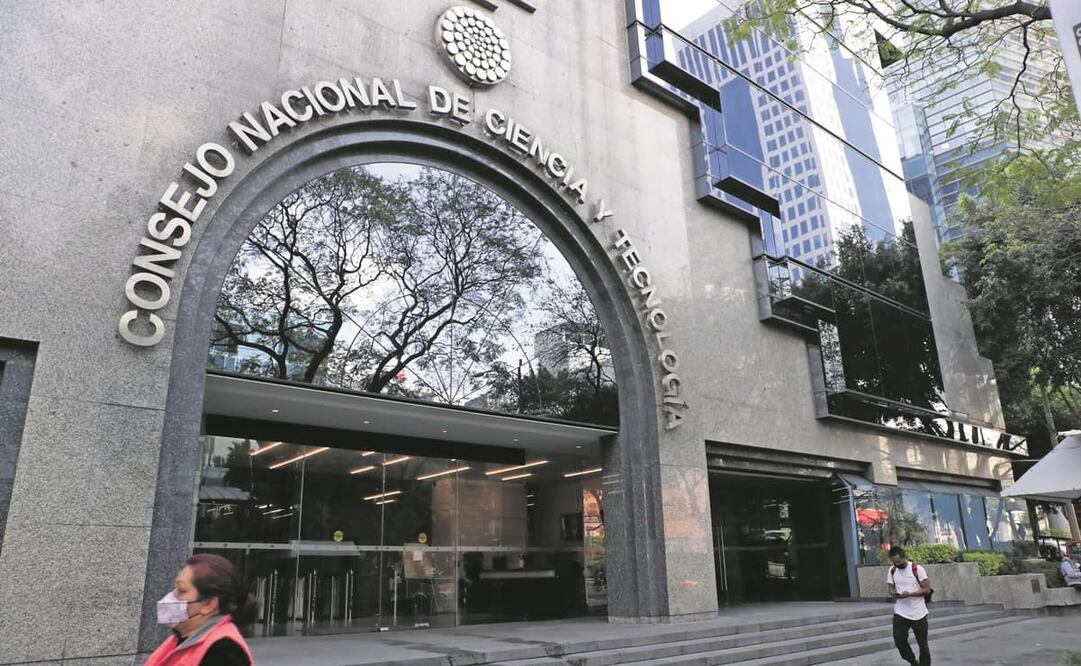 Anteproyecto indica que en caso de aprobarse, el reglamento entrará en vigor al día siguiente de su publicación en el Diario Oficial de la Federación. Foto: ARCHIVO EL UNIVERSAL