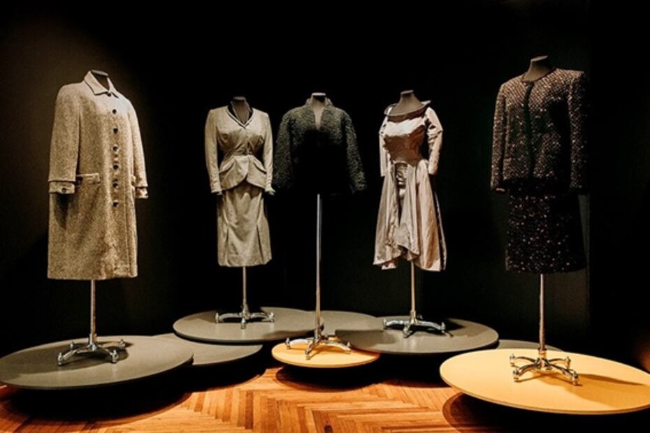 "Entre la moda y la tradición", la expo de Madame Rostan en el Franz Mayer