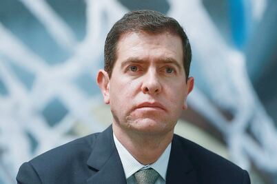 Castillo denuncia fraude de 300 mdp