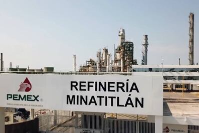 AMLO presume avances en la rehabilitación de la refinería de Minatitlán