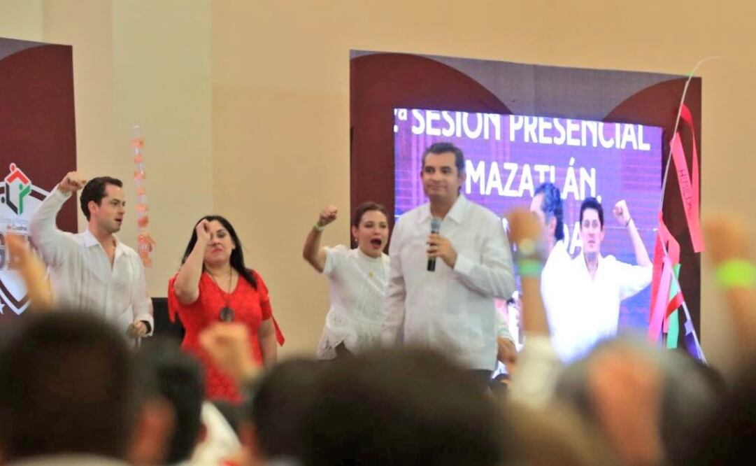 Tomada de @EnriqueOchoaR